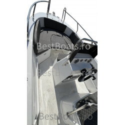 BestBoats New Star 500 Barca cu Consola Centrala Open 5.0 m pescuit  si agrement de fibra cu motor nescufundabila autodrenanta