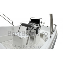 BestBoats New Star 500 Barca cu Consola Centrala Open 5.0 m pescuit  si agrement de fibra cu motor nescufundabila autodrenanta