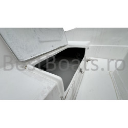 BestBoats New Star 500 Barca cu Consola Centrala Open 5.0 m pescuit  si agrement de fibra cu motor nescufundabila autodrenanta