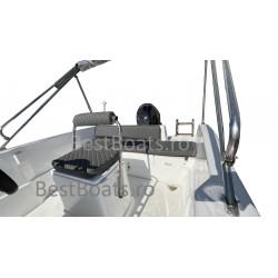 BestBoats New Star 500 Barca cu Consola Centrala Open 5.0 m pescuit  si agrement de fibra cu motor nescufundabila autodrenanta