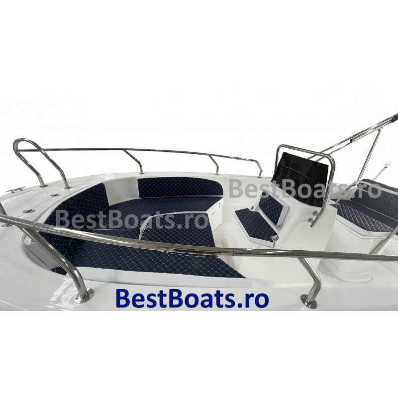 BestBoats New Star 500 Barca cu Consola Centrala Open 5.0m de pescuit  si agrement de fibra cu motor nescufundabila autodrena