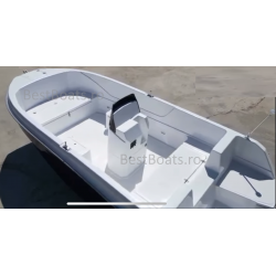 BestBoats Star 460 XL Barca Open 4.60 m de pescuit si agrement de fibra cu motor nescufundabila autodrenanta cu chila Step Keel