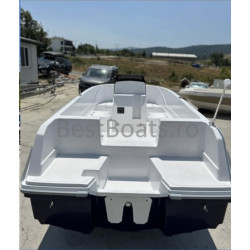 BestBoats Star 460 XL Barca Open 4.60 m de pescuit si agrement de fibra cu motor nescufundabila autodrenanta cu chila Step Keel