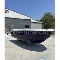 BestBoats Star 460 XL Barca Open 4.60 m de pescuit si agrement de fibra cu motor nescufundabila autodrenanta cu chila Step Keel