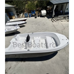 BestBoats Star 460 XL Barca Open 4.60 m de pescuit de fibra cu motor nescufundabila autodrenanta cu chila Step Keel Best Boats