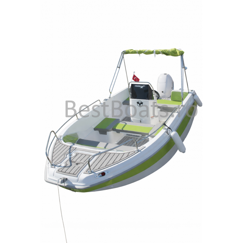 BestBoats Star 460 XL Barca Open 4.60 m de pescuit si agrement de fibra cu motor nescufundabila autodrenanta cu chila Step Keel